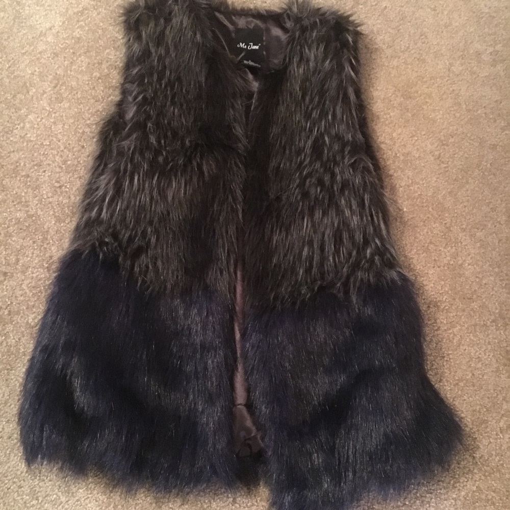 Fur vest